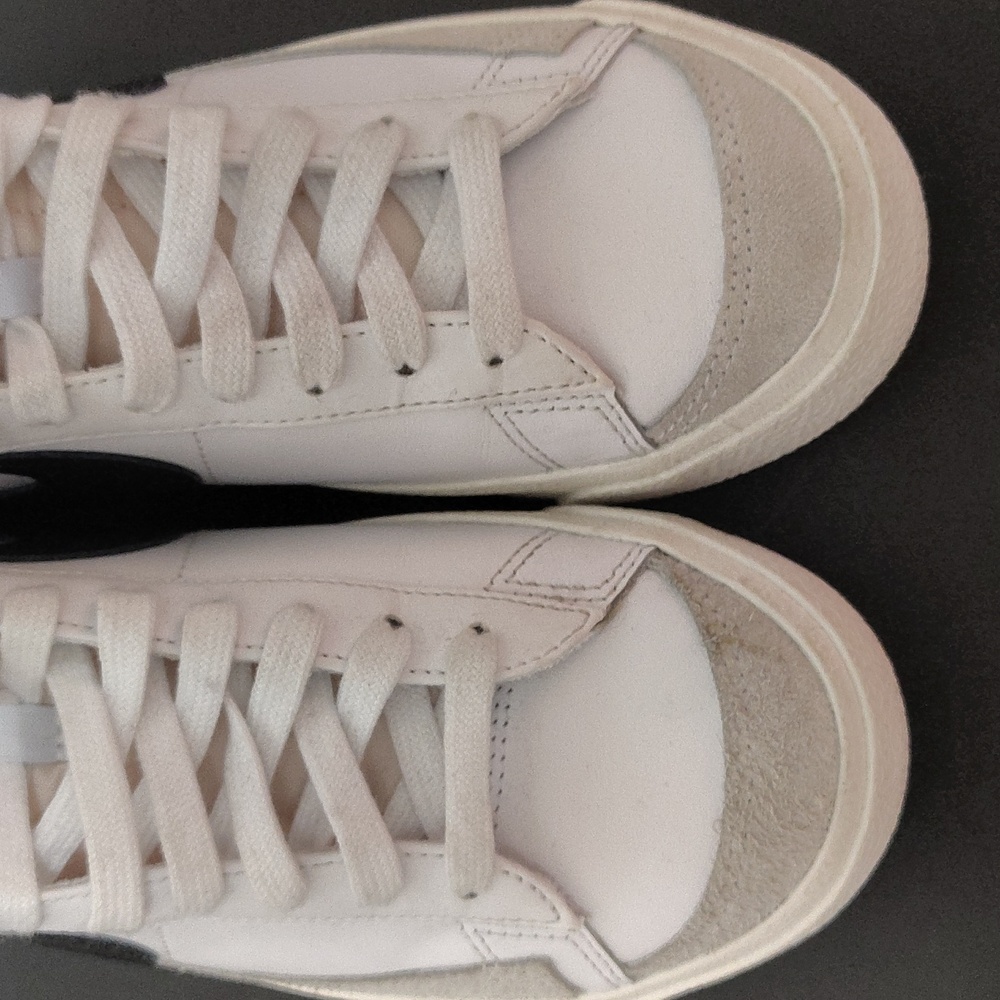 Nike Blazer Vintage White Black Sneakers Shoes Women's Size 8 - Picture 10 of 10